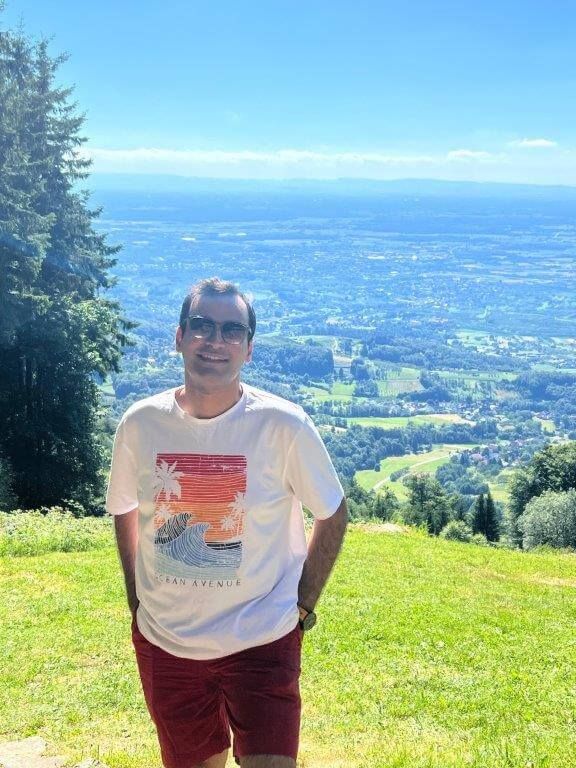 Anoosh Sefidgari in seiner Freizeit